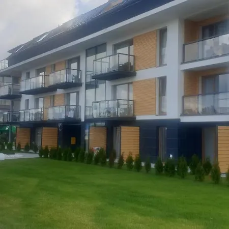 Apartment Apartament C11 Z Ogrodkiem, Marynarska 8